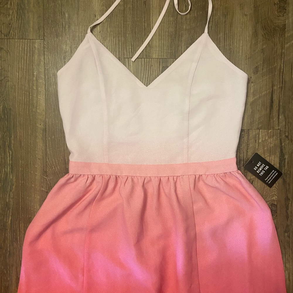 Beautiful Express Dress!!! - Picture 2 of 4